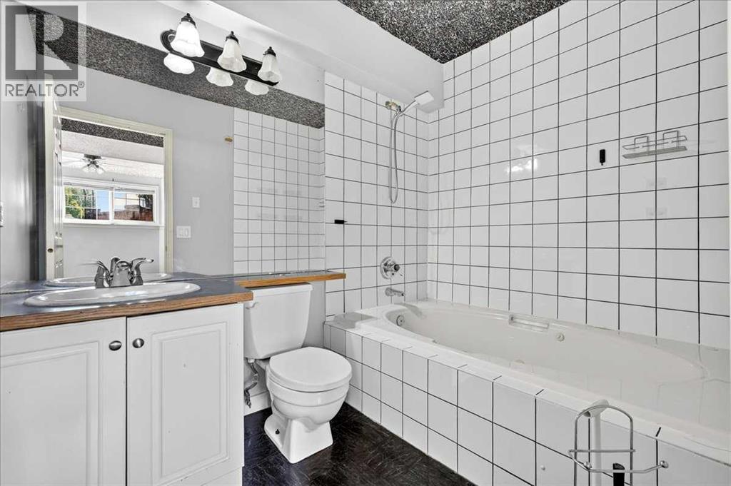 254 Douglas Glen Heath SE - Image 31