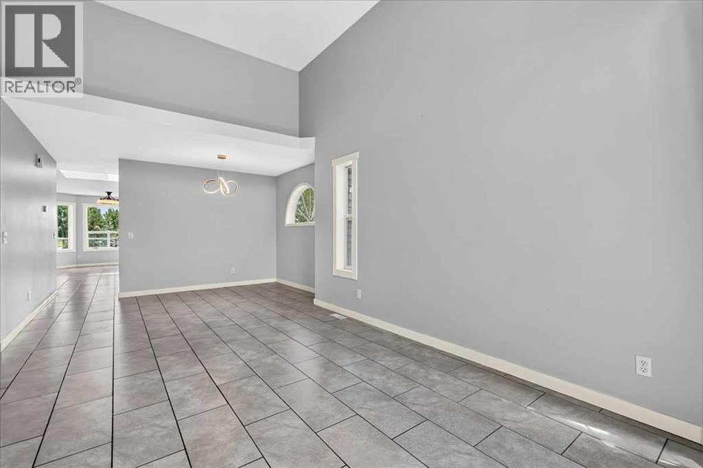 254 Douglas Glen Heath SE - Image 7