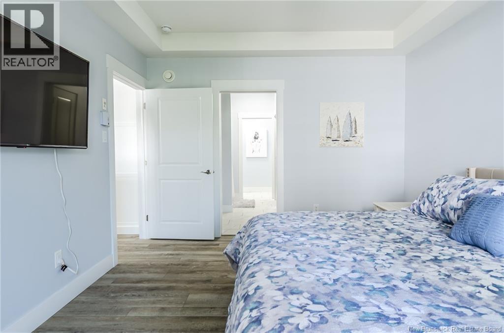 #102 52 Hampton Road - Image 17