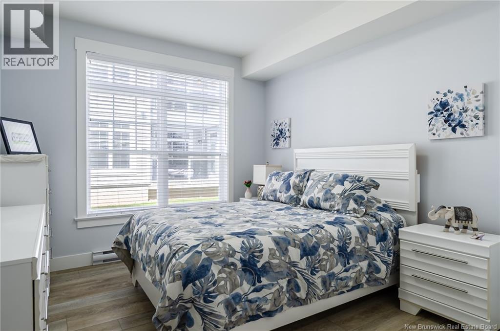 #102 52 Hampton Road - Image 24