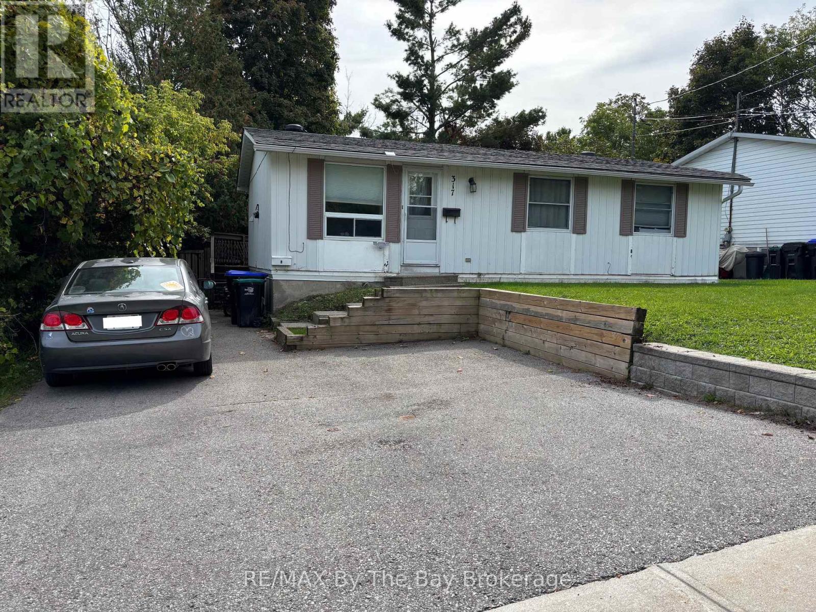 317 HUGEL AVENUE - 1
