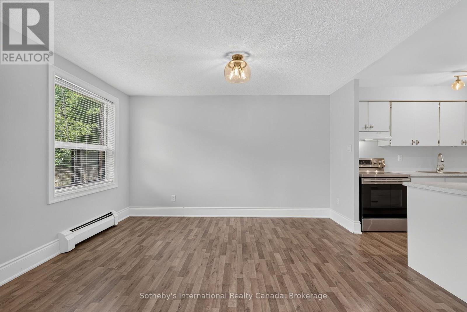 #101 173 EIGHTH STREET - 13