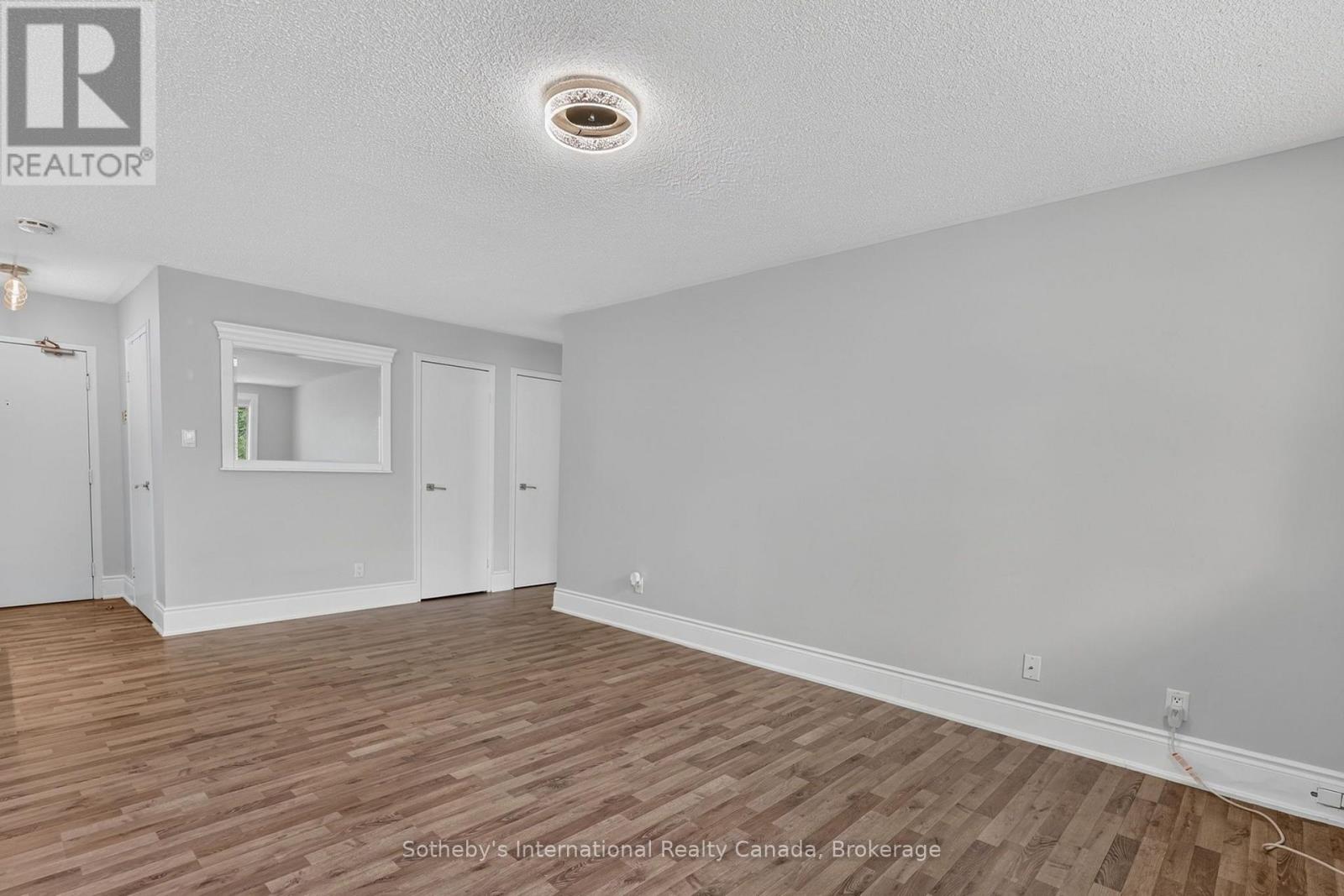 #101 173 EIGHTH STREET - 9