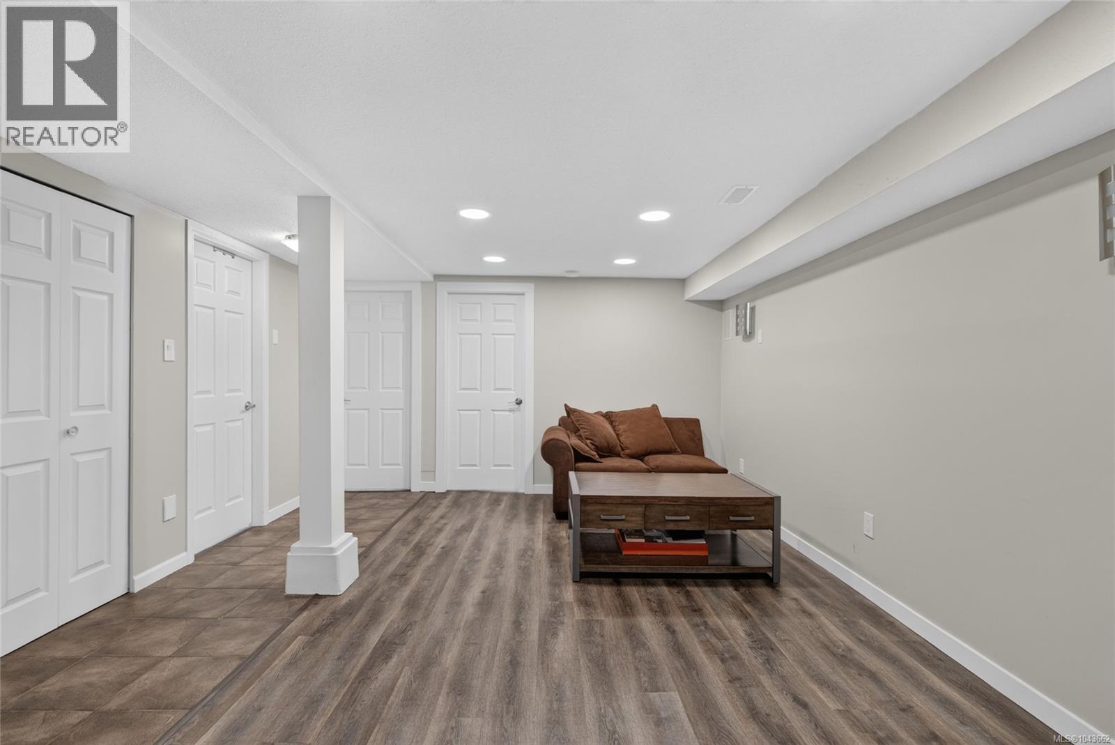 4257 CAREY Rd - 21