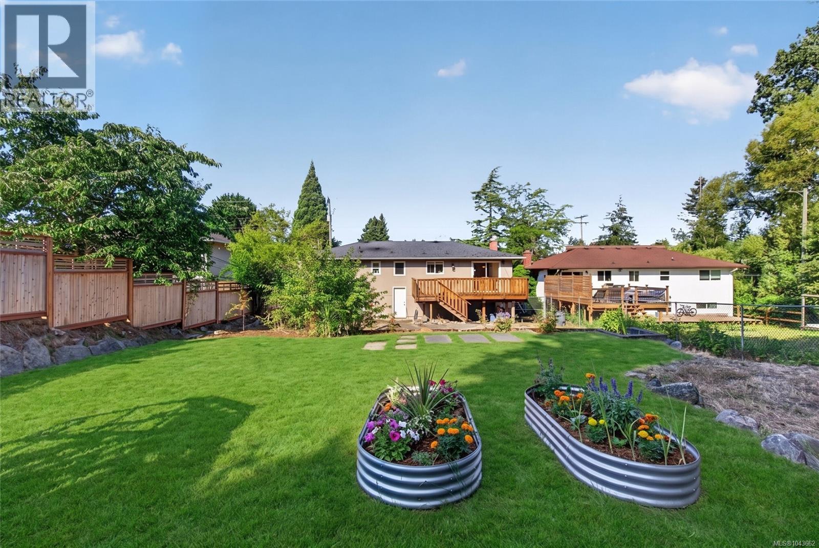 4257 CAREY Rd - 23