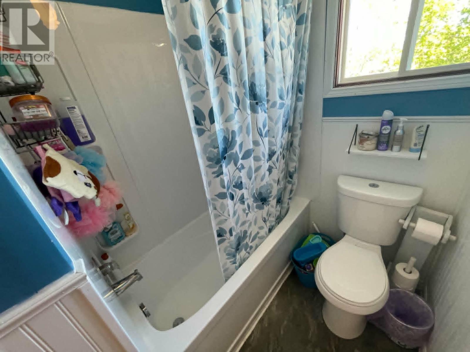 132 Parkland CRES - 14