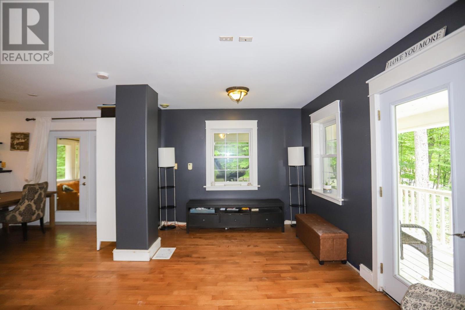 3093 Sixth ST - 25