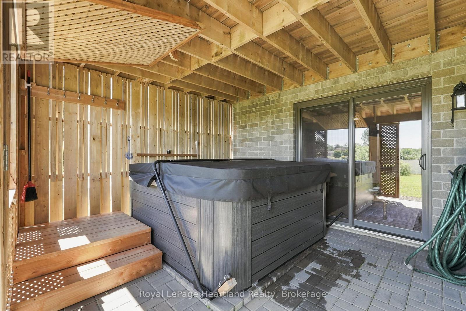 10 MINTO STREET S - 38
