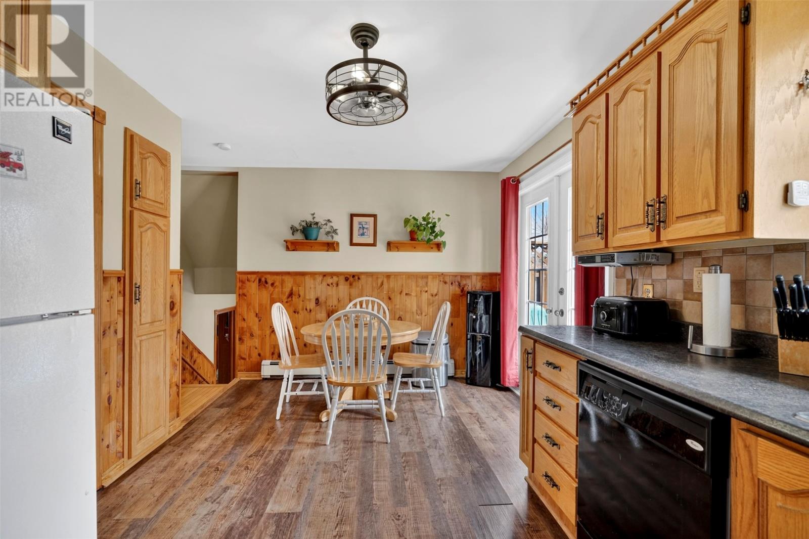 2-4 Meadow Avenue - 23