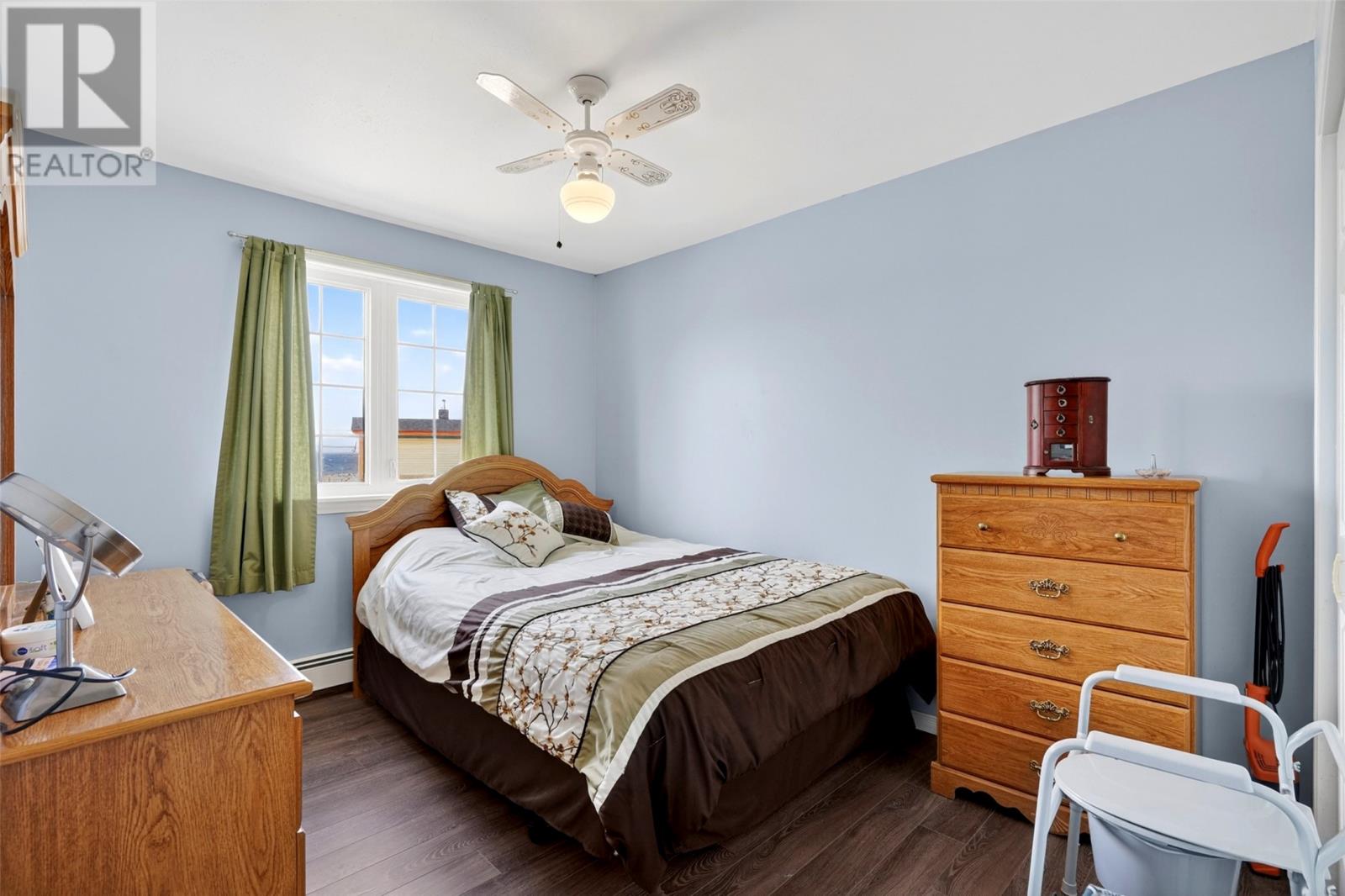 2-4 Meadow Avenue - 26