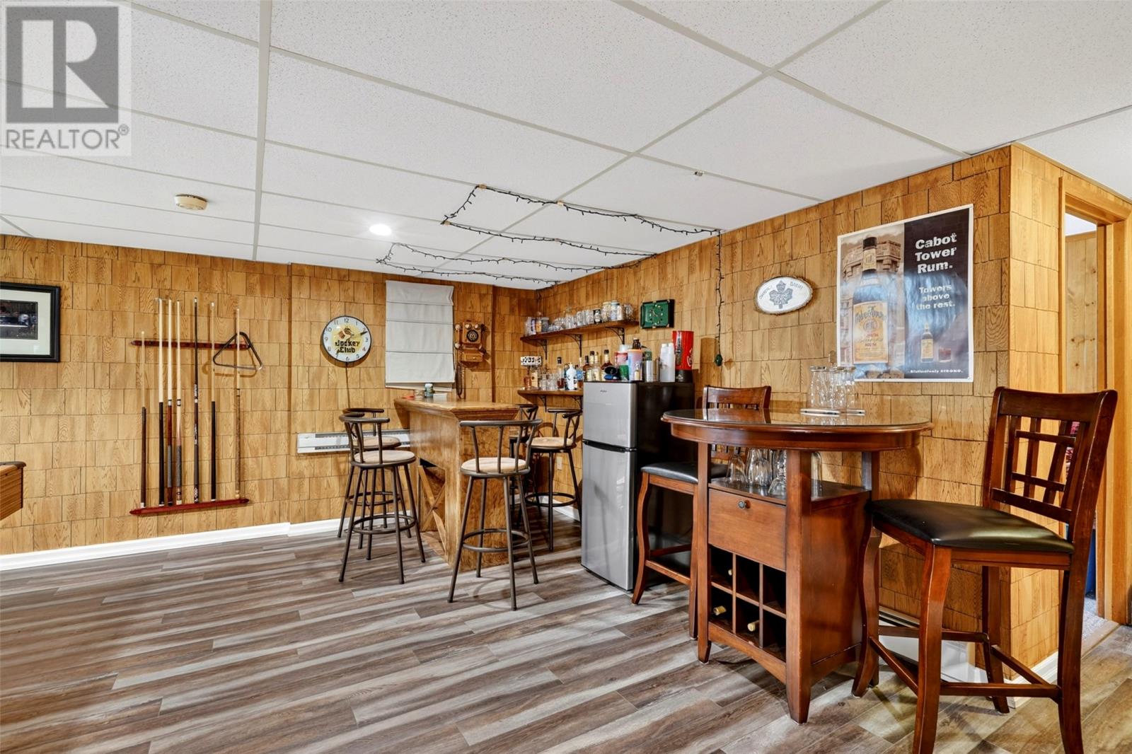 2-4 Meadow Avenue - 38