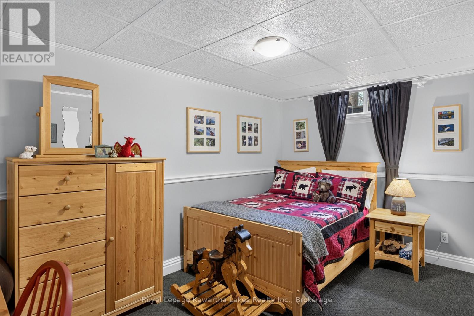 18 MADILL CRESCENT - 26