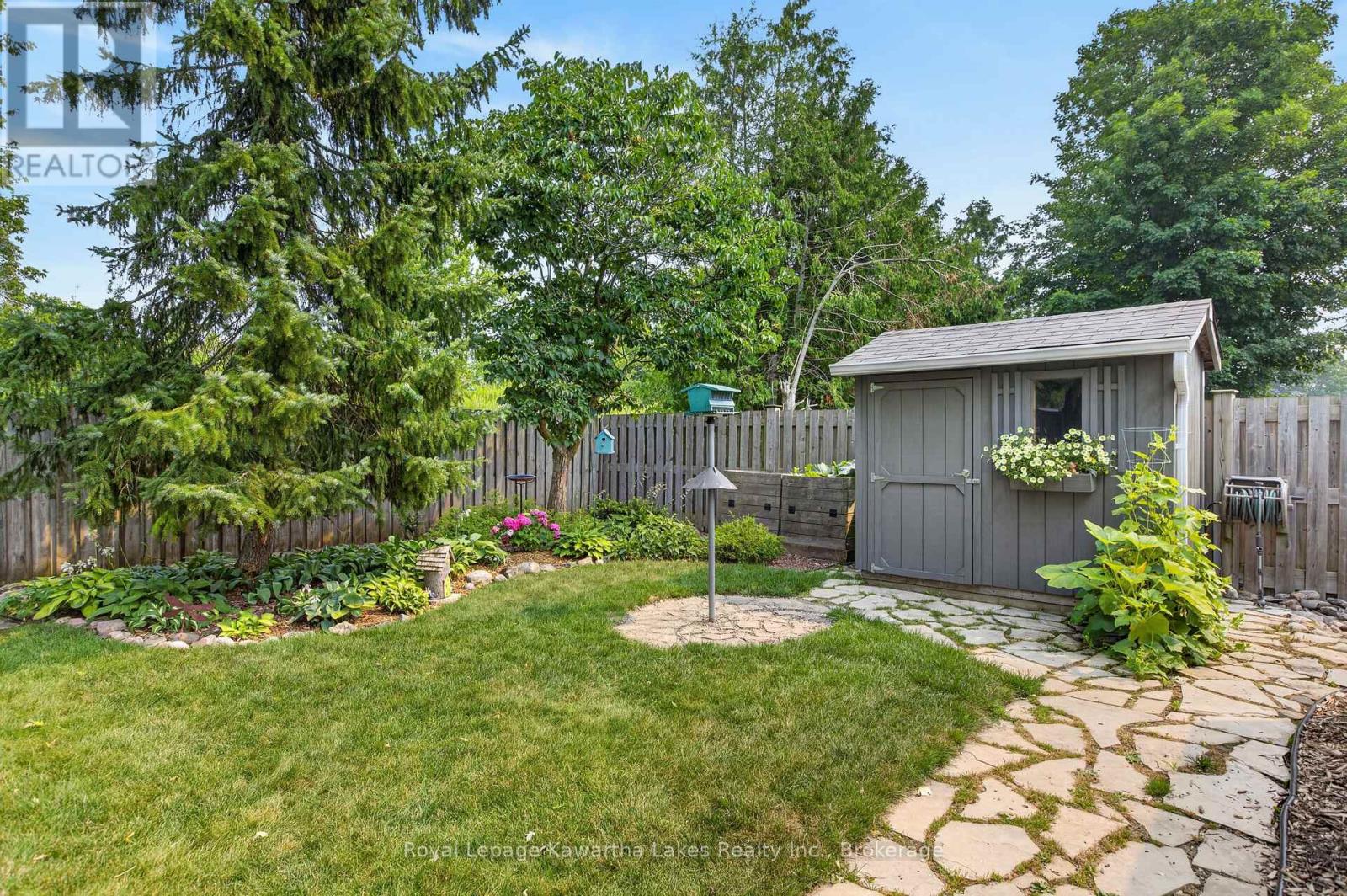 18 MADILL CRESCENT - 43