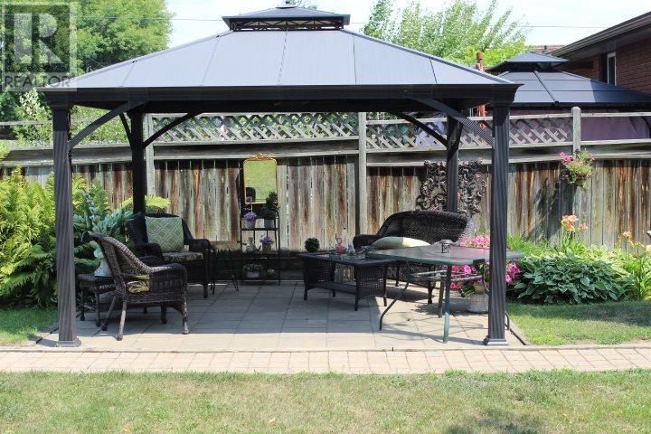 310 Algoma ST N - 41