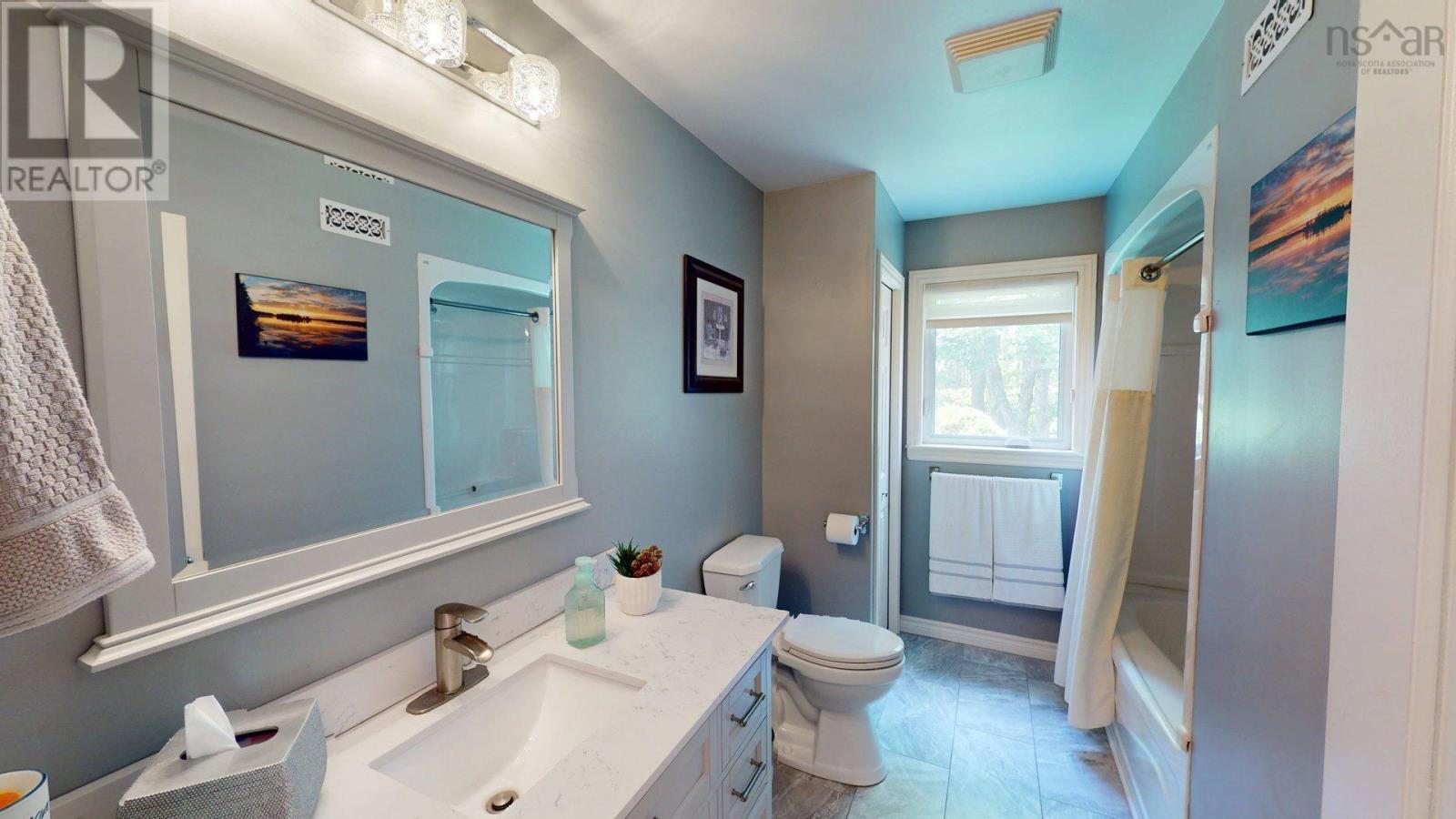 152 Capri Drive - 25