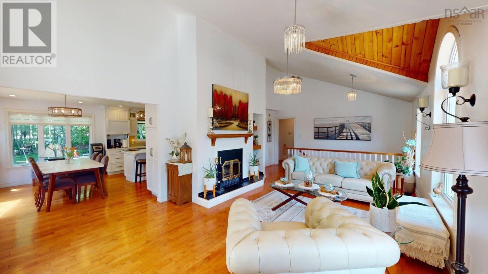 152 Capri Drive - 16