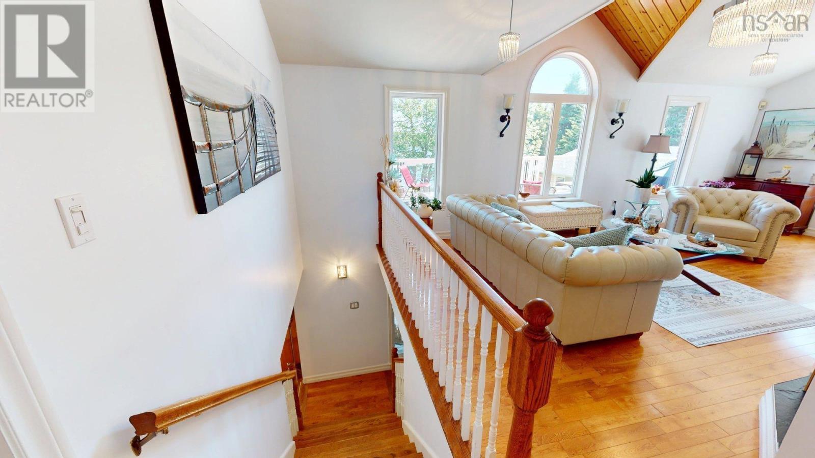 152 Capri Drive - 26