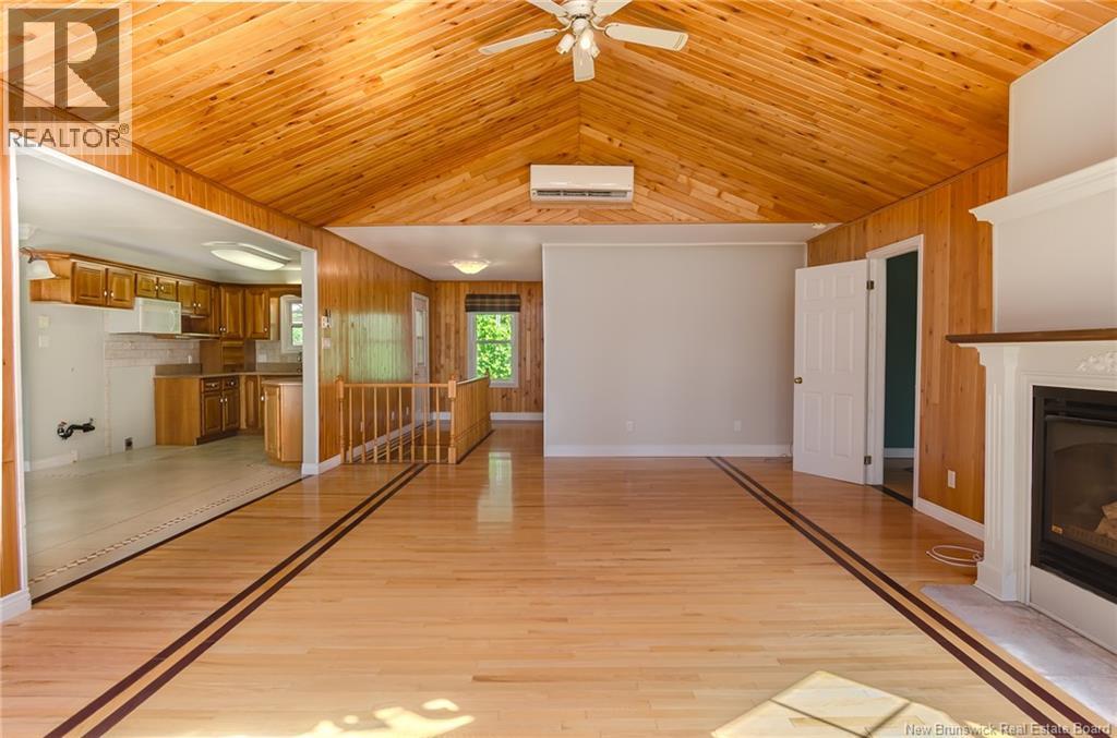 531 Back Road - Image 11