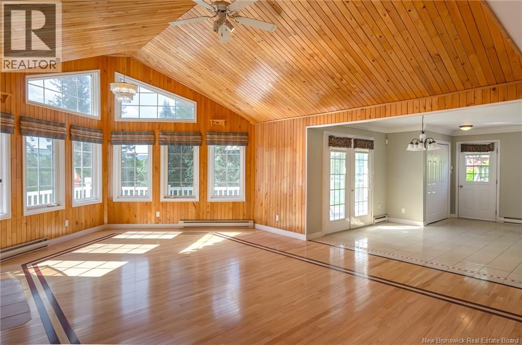 531 Back Road - Image 12