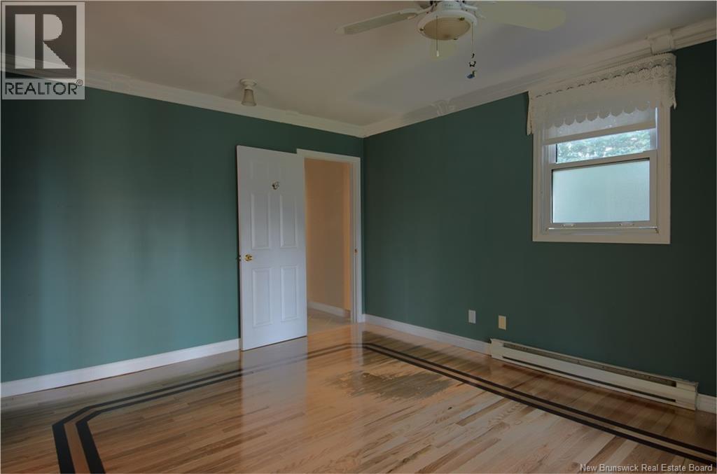 531 Back Road - Image 24