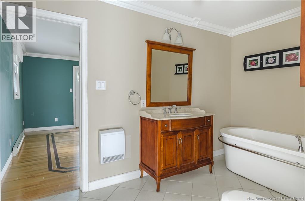 531 Back Road - Image 25