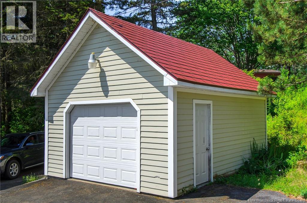 531 Back Road - Image 46