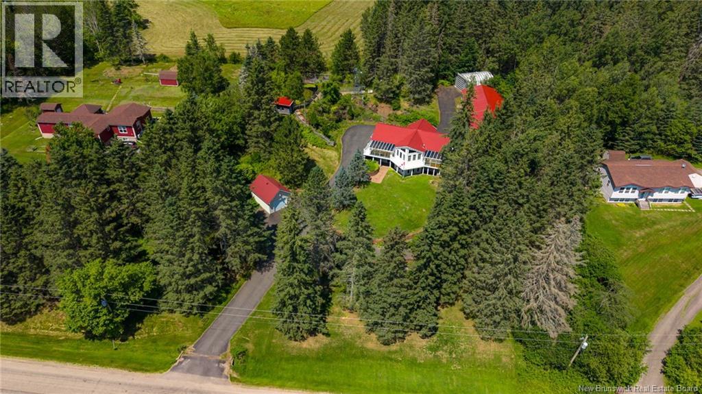 531 Back Road - Image 47