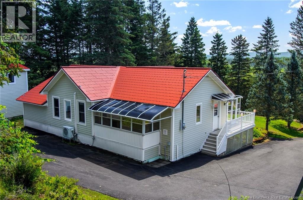 531 Back Road - Image 9