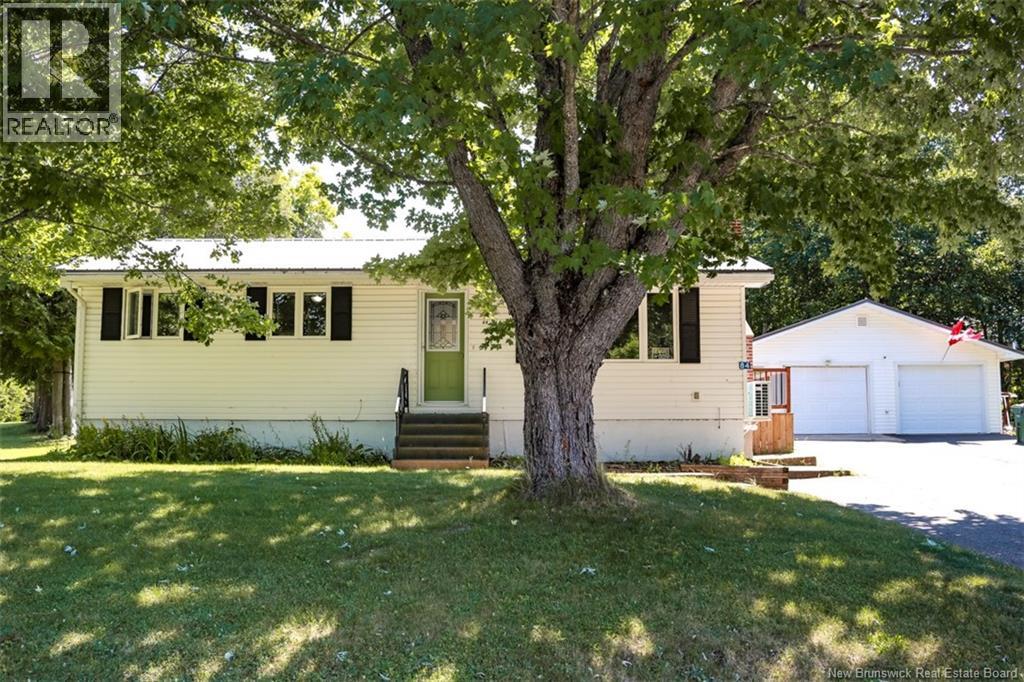 84 VILLA Drive - Image 2
