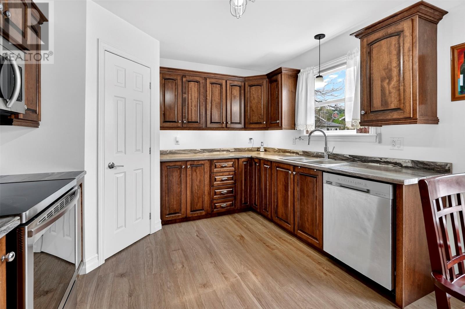 19 Grassey Lane - 12