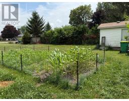 112 Victoria Street, Southwest Middlesex, ON N0L1M0 Photo 6
