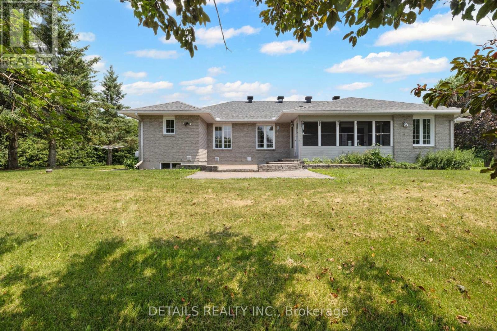 5 Bed, 5 Bath House for Sale in Ottawa – 6408 FOURTH LINE ROAD, Ottawa – MLS# X13582388 - Image 44