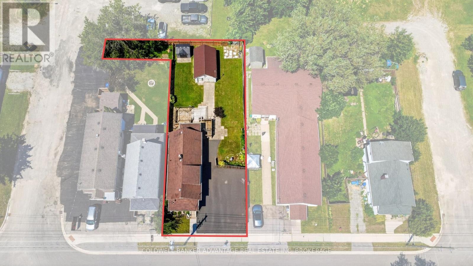 229 BROADWAY AVENUE - 21