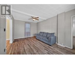 Foyer - 229 Broadway Avenue, Welland, ON L3C5L7 Photo 6