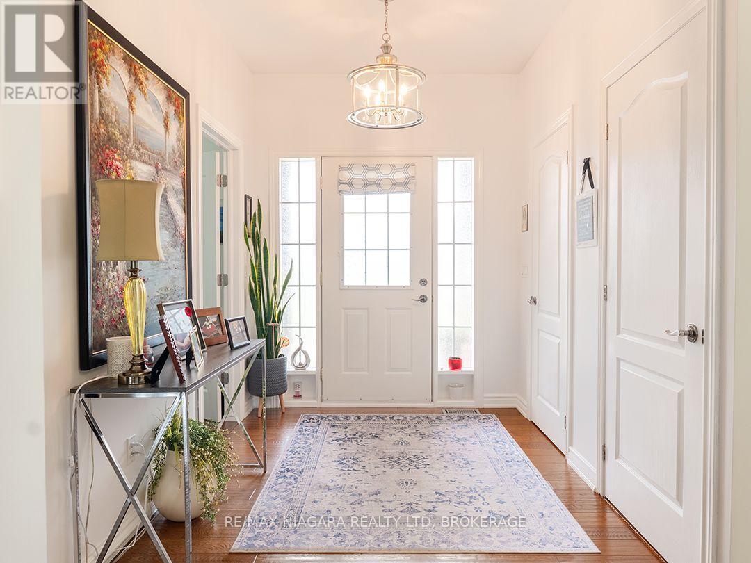 11004 LAKESHORE ROAD - 5