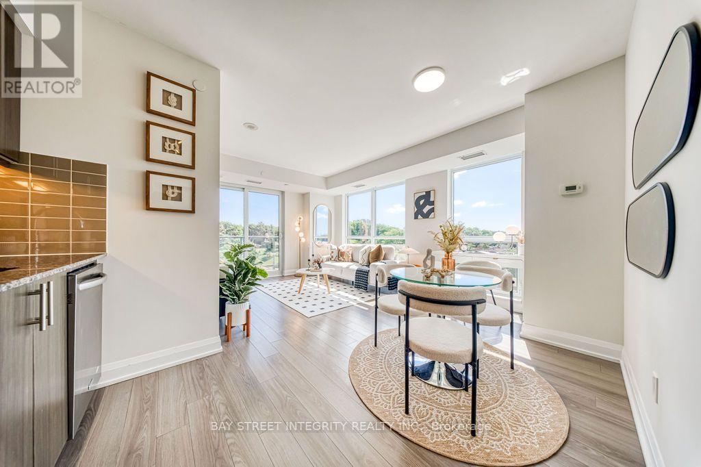 #909 18 GRAYDON HALL DRIVE - 10