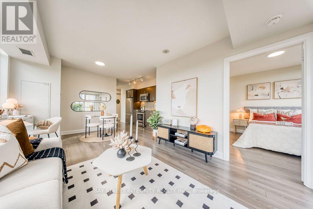 #909 18 GRAYDON HALL DRIVE - Image 21