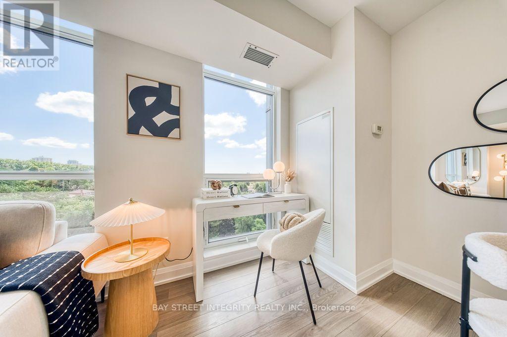 #909 18 GRAYDON HALL DRIVE - 22