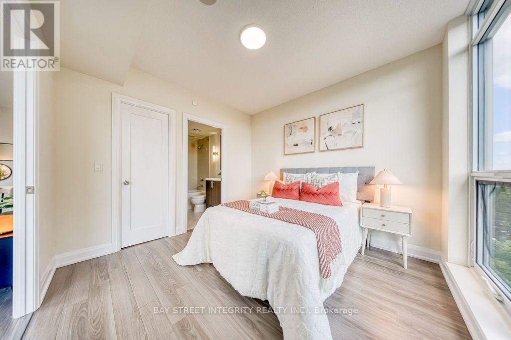#909 18 GRAYDON HALL DRIVE - 25