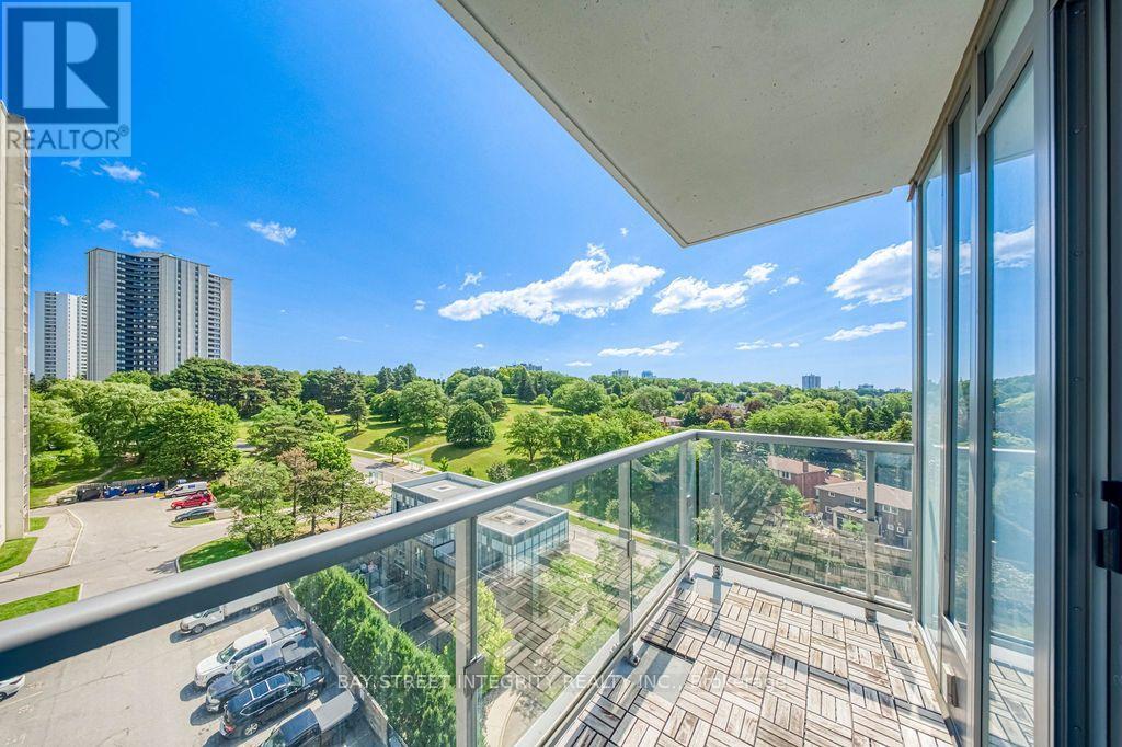 #909 18 GRAYDON HALL DRIVE - 31