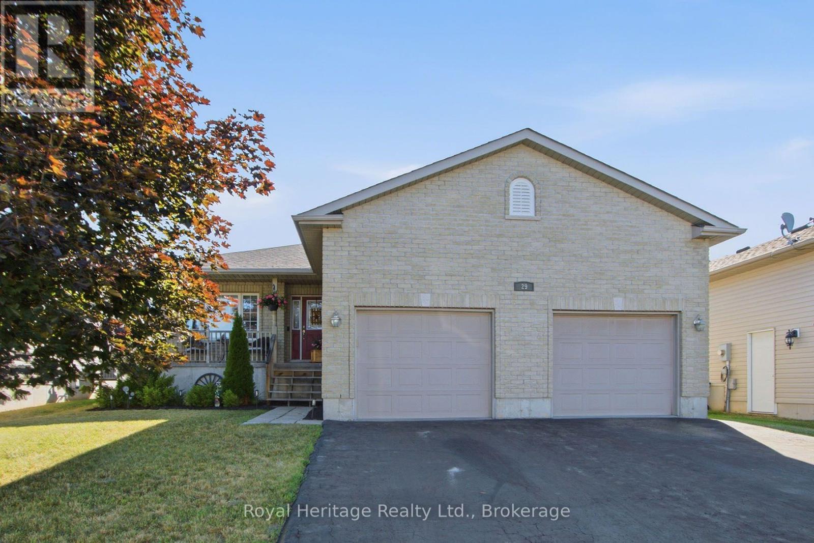 29 FOREST VALLEY DRIVE - 1