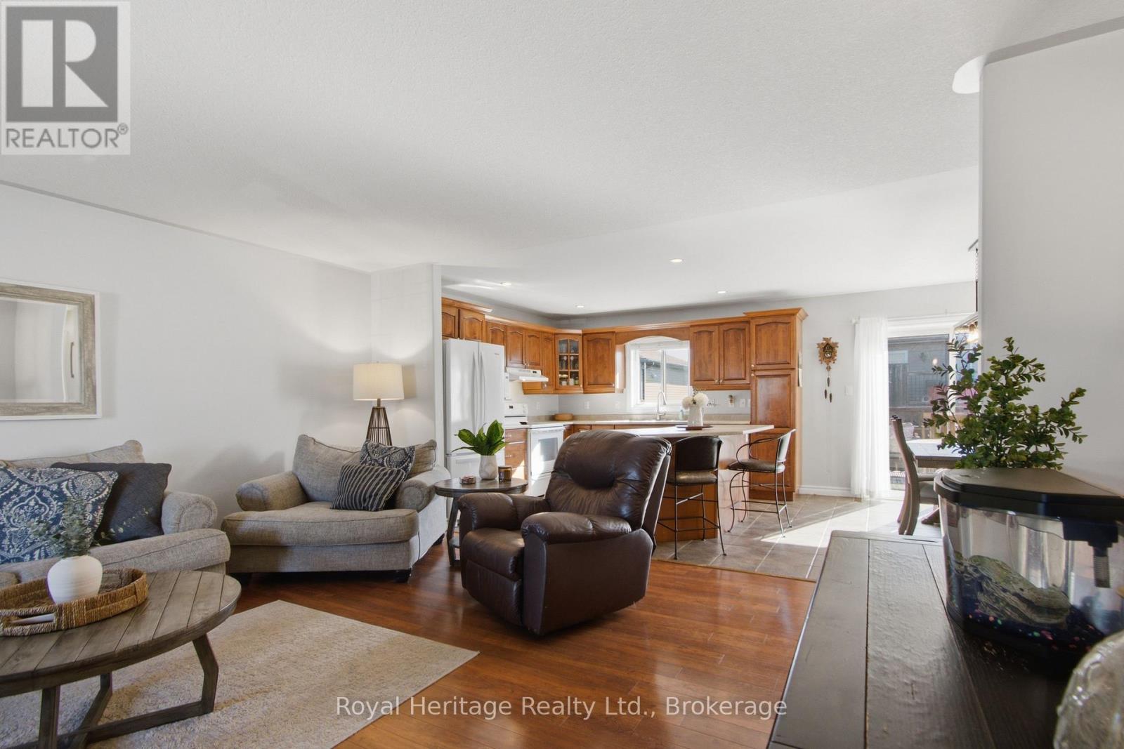 29 FOREST VALLEY DRIVE - Image 4