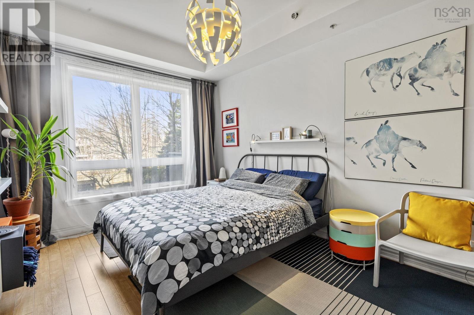 #201 5839 Cunard Street - 26