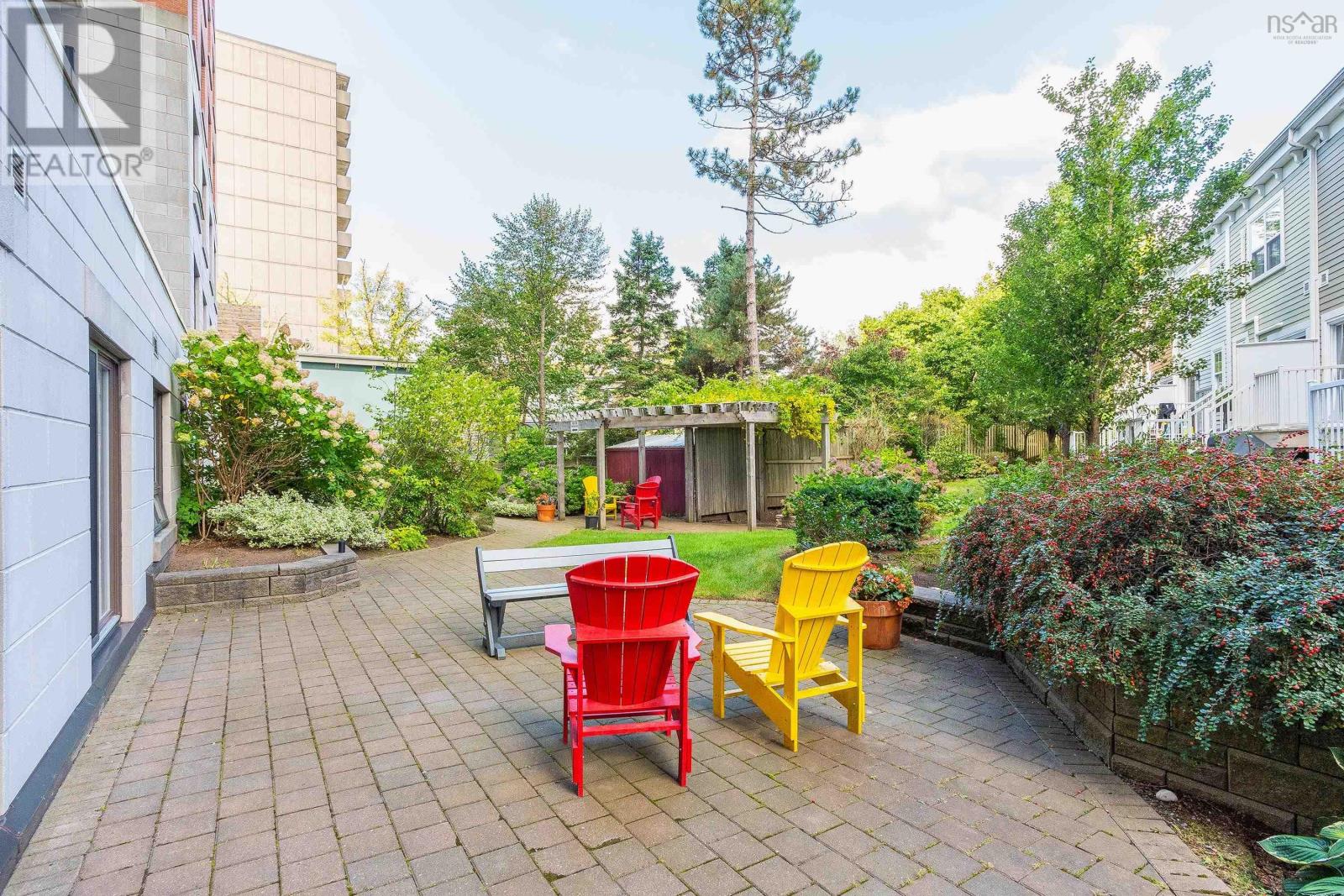 #201 5839 Cunard Street - 42