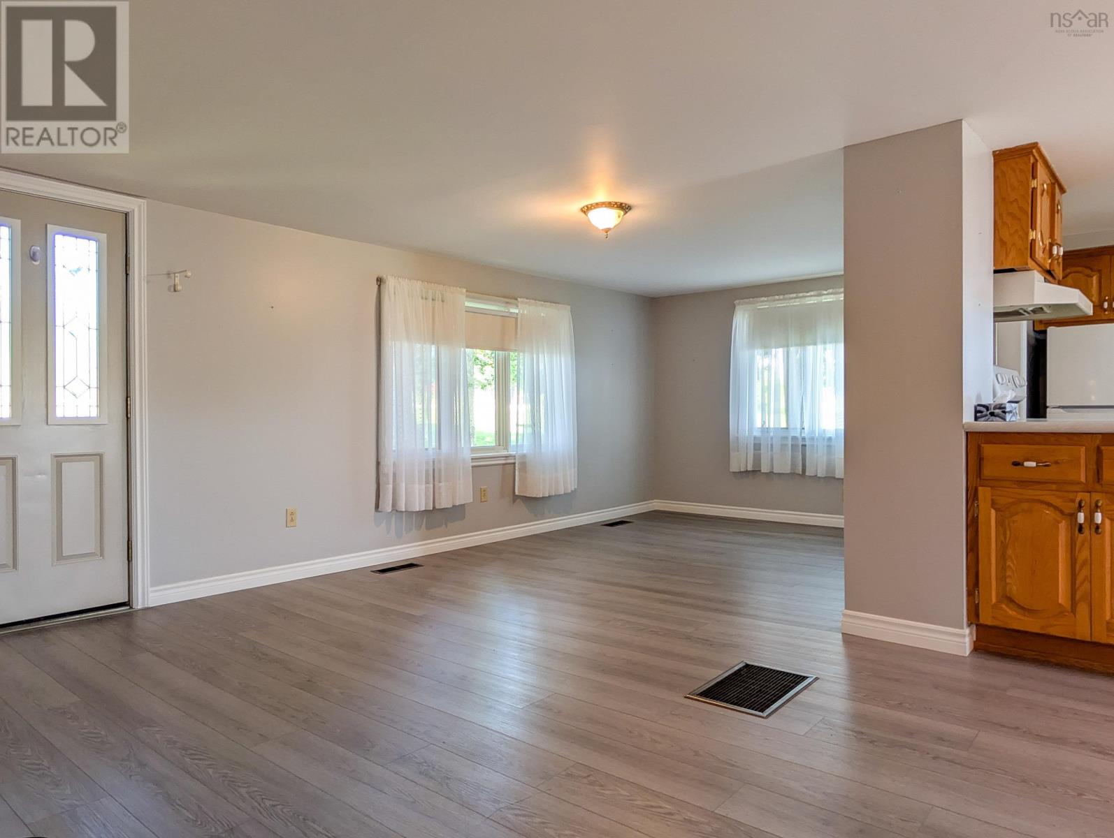 1878 Granville Road - 23