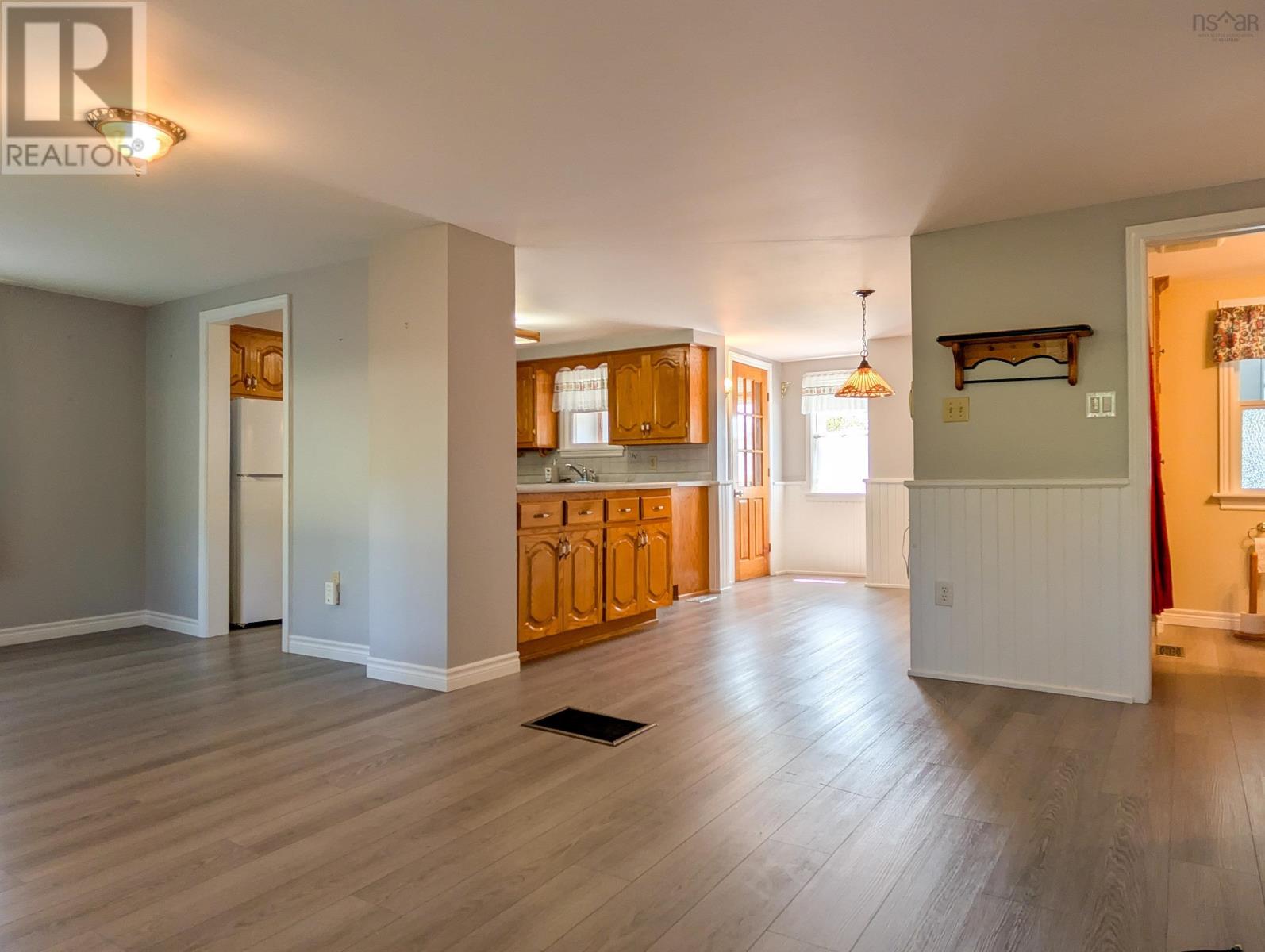 1878 Granville Road - 22
