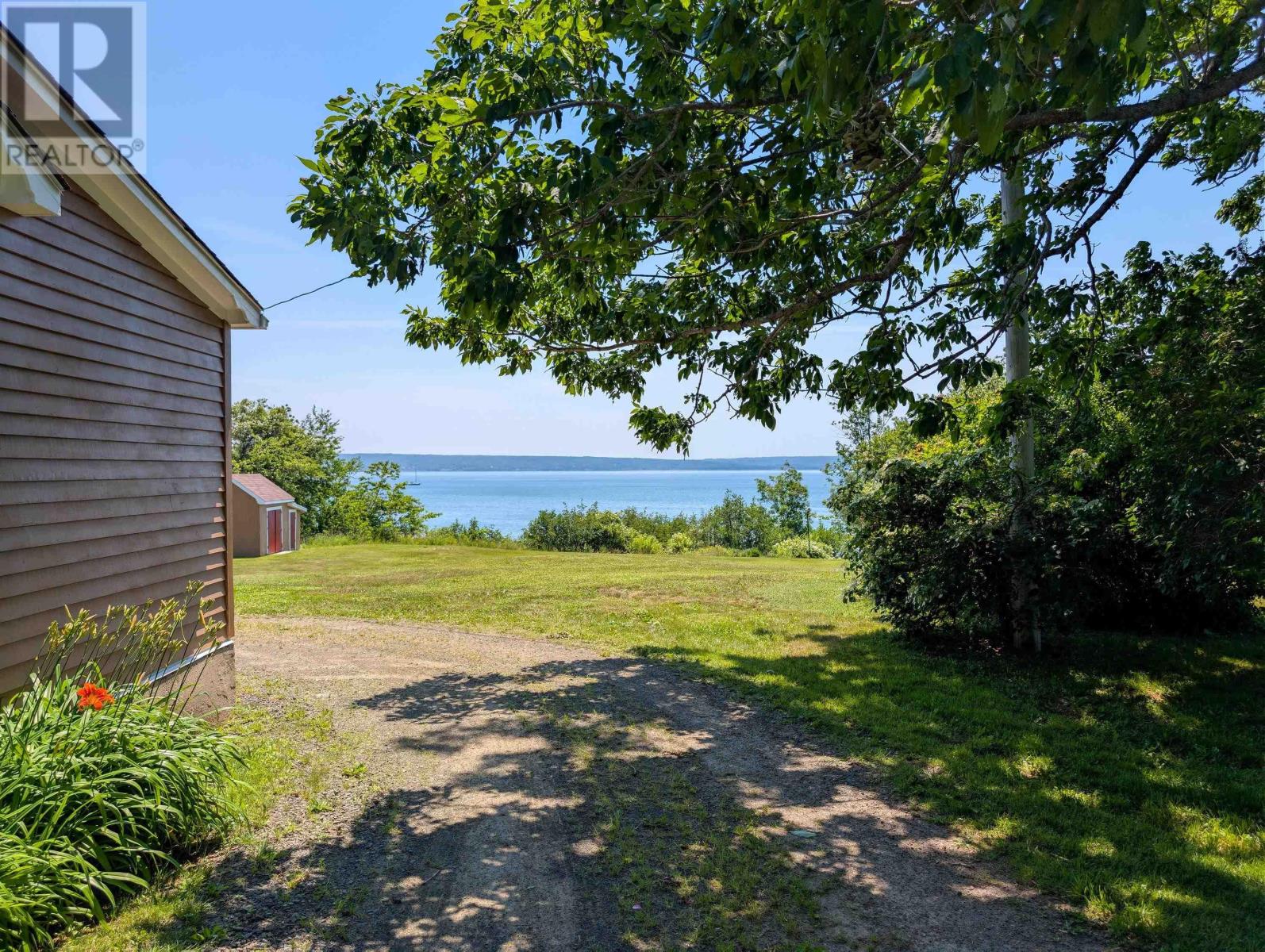 1878 Granville Road - 10
