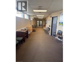 72 Brant Avenue Unit# 404, Brantford, ON N3T5Z8 Photo 8