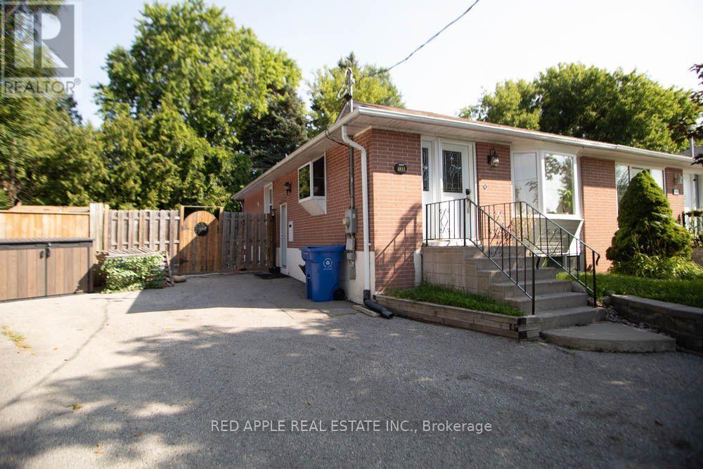 Photo of 126 LONGFORD DRIVE
