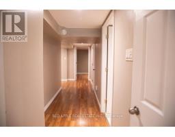 126 Longford Drive, Newmarket, ON L3Y2Y5 Photo 19